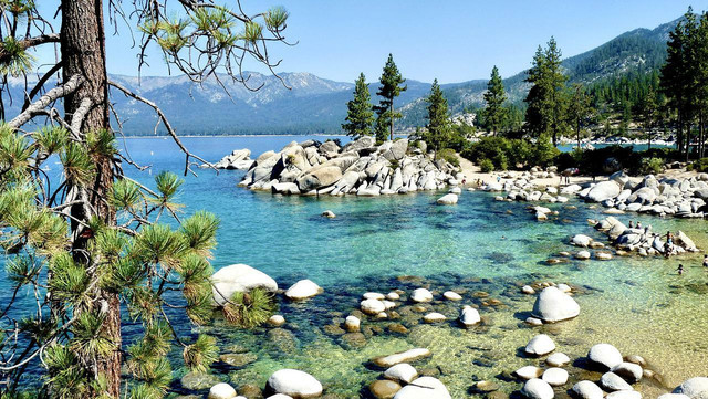 lake-tahoe-is-one-of-the-most-popular-spots-for-wi-cc0-pixabay-anwic-220521_download Lake Tahoe is one of the most popular spots for wild swimming in the US.