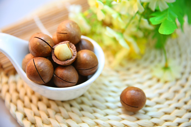Macadamia flour is made from shelled and ground macadamia nuts.