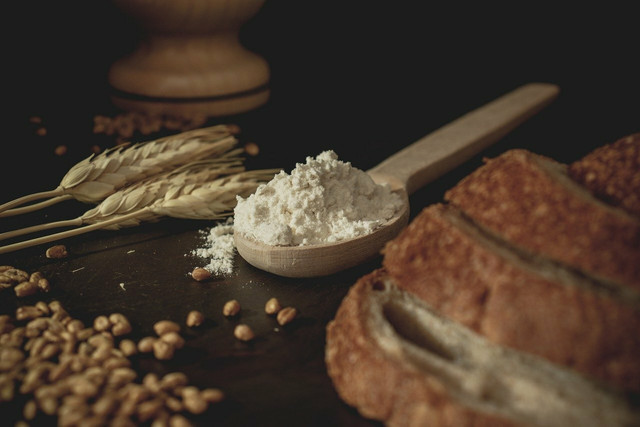 What is the difference between refined flour and whole-grain flour? One is highly processed and stripped of nutrients while the latter retains more nutritional content.