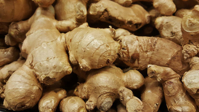 Sweet and spicy, ginger is the king of spices. 