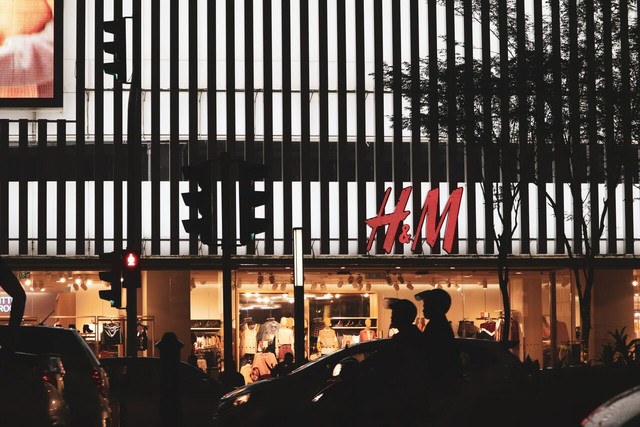 H&M had to pay sanctions due to greenwashing.