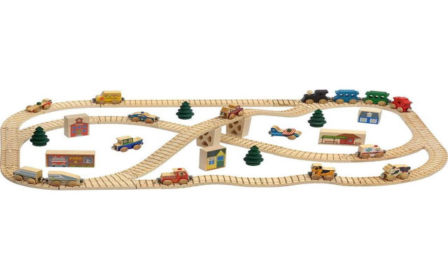 wooden-toy-train-set-bellalunatoys-071220-1280x800 eco friendly toys