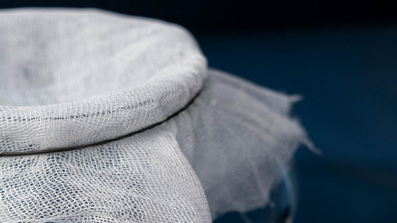 10 Cheesecloth Alternatives You Might Already Have at Home - Utopia