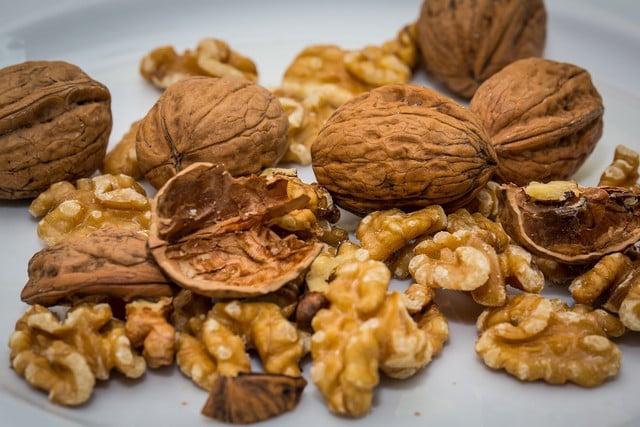 Walnuts are a great source of both omega-3 and omega-6 fatty acids.