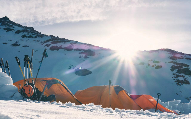 There are many incredible locations across the country to enjoy winter camping. 