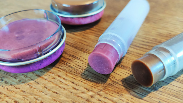 how to make lipstick