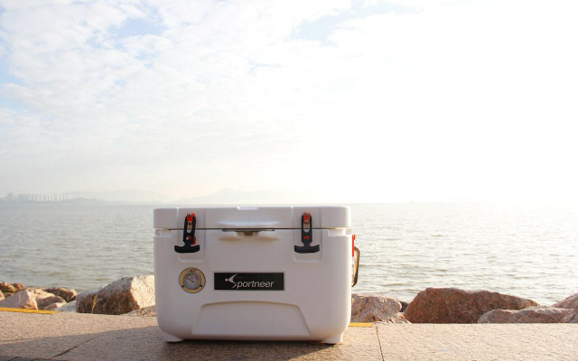 Don't forget to add a cooler to your beach vacation packing list. 
