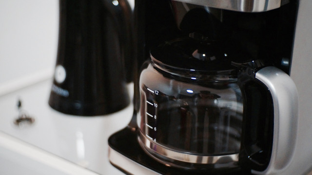 how to clean coffee maker without vinegar