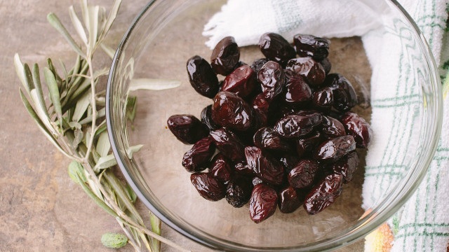 olives how to preserve