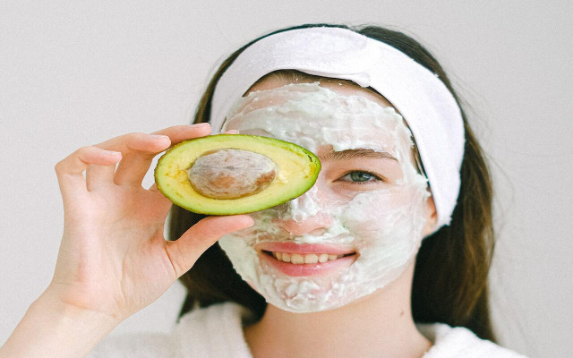 A homemade face mask can be a boost for your skin and mood for a relaxing evening at home.