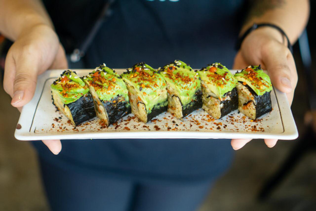 Eating vegan sushi is a way to add seaweed to your diet.
