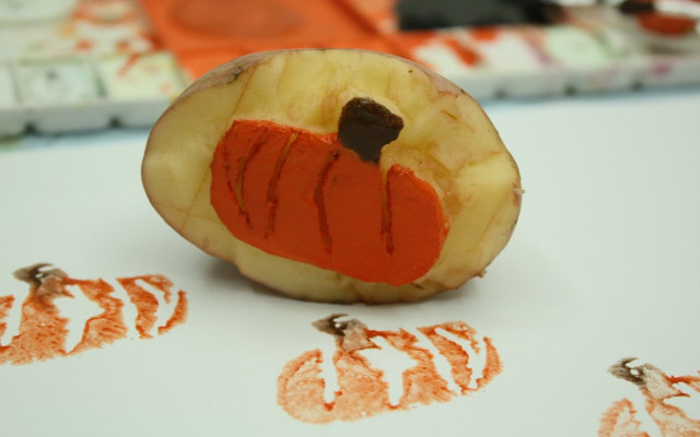 potato printing 