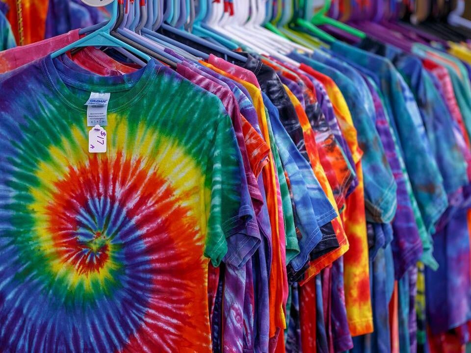 Can You Tie Dye Polyester? Yes, but Don't