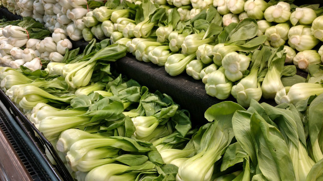 How to cut bok choy.
