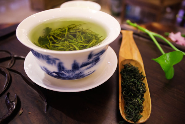Both white and green tea are packed with health benefits.