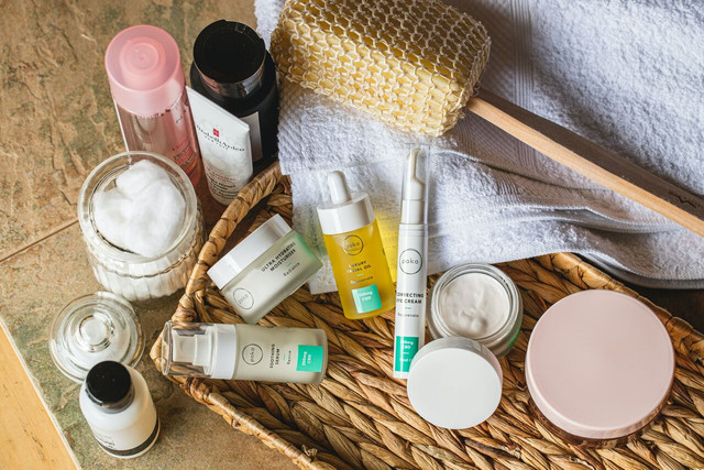 Here's your ultimate list of vegan, cruelty-free products that will help improve skin texture.