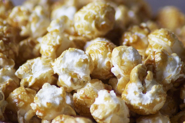 Homemade kettle corn is a light, easy food that can be a healthier alternative to many processed snacks. 