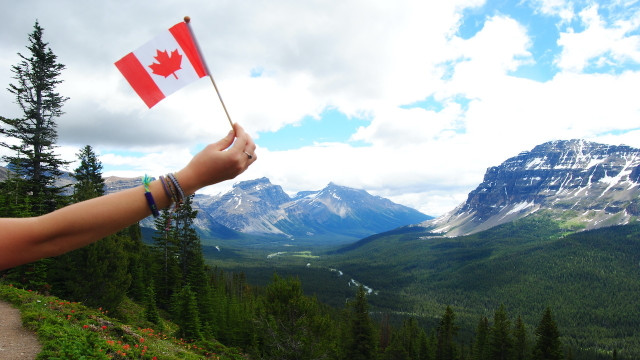best hikes in Canada.