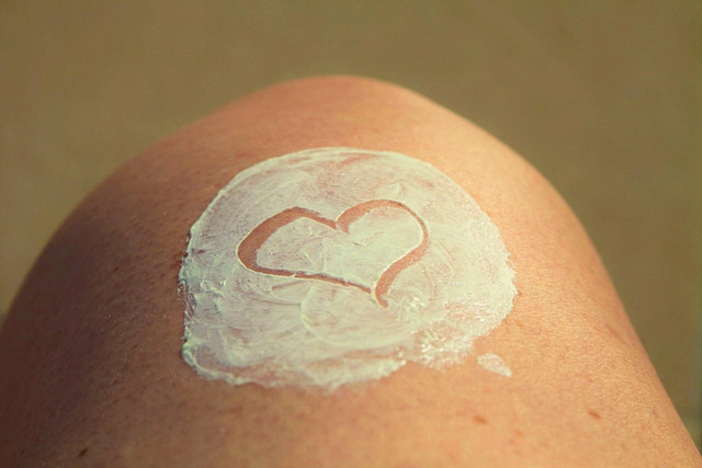 The most important rule of exfoliating: Moisturize after!