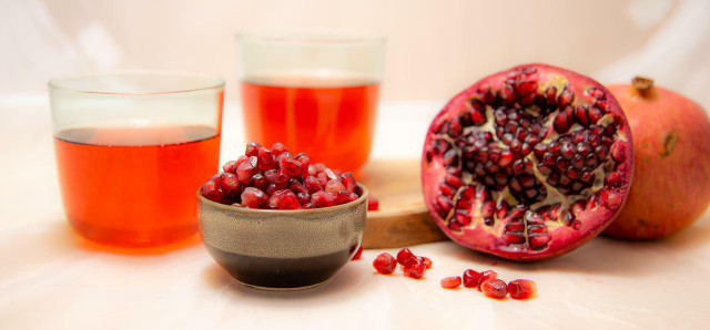 Fresh pomegranate juice can be made in just a few minutes.