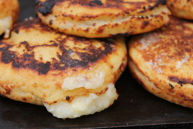 Plant-based cheese would make an excellent vegan arepa filling.