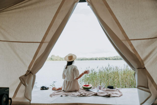 Glamping is a luxury style of camping.